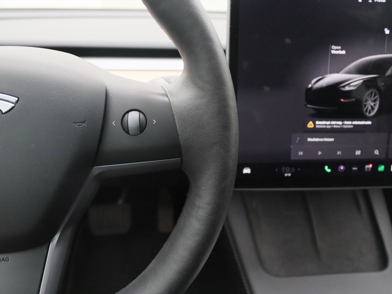 Tesla Model 3 Standard RWD Plus 94.5% SoH UPGRADE [ RYZEN AMD+LFP-ACCU+WARMTEPOMP+AUTOPILOT+60 kWh+PREMIUM AUDIO ] 21