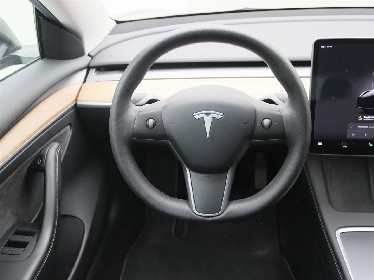 Tesla Model 3 Standard RWD Plus 94.5% SoH UPGRADE [ RYZEN AMD+LFP-ACCU+WARMTEPOMP+AUTOPILOT+60 kWh+PREMIUM AUDIO ] 19