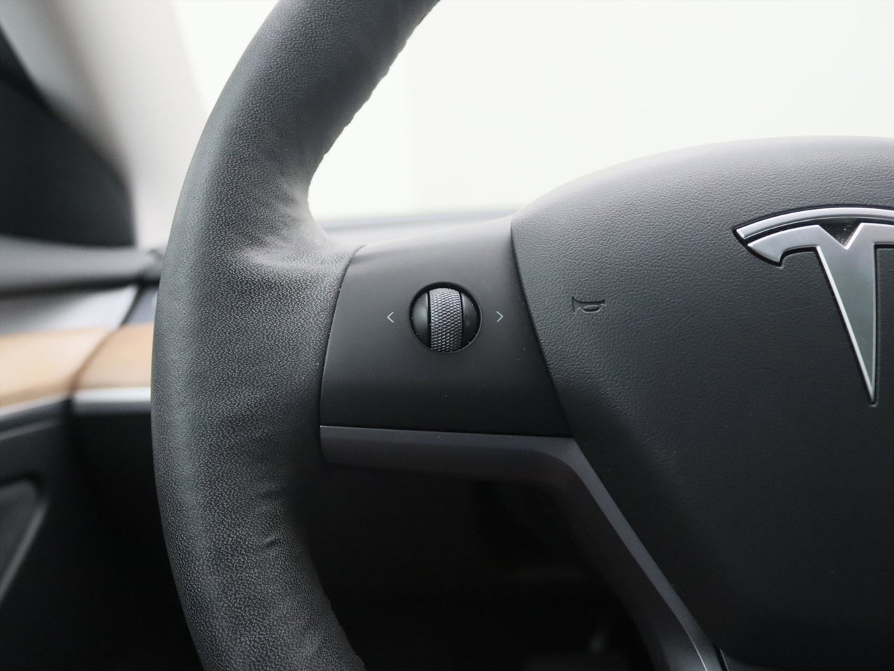 Tesla Model 3 Standard RWD Plus 93.7% SoH UPGRADE [ RYZEN AMD+LFP-ACCU+WARMTEPOMP+AUTOPILOT+PREMIUM AUDIO ] 22