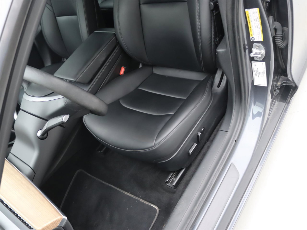 Tesla Model 3 Standard RWD Plus 95.3% SoH UPGRADE [ RYZEN AMD+LFP-ACCU+WARMTEPOMP+AUTOPILOT+60 kWh+PREMIUM AUDIO ] 26