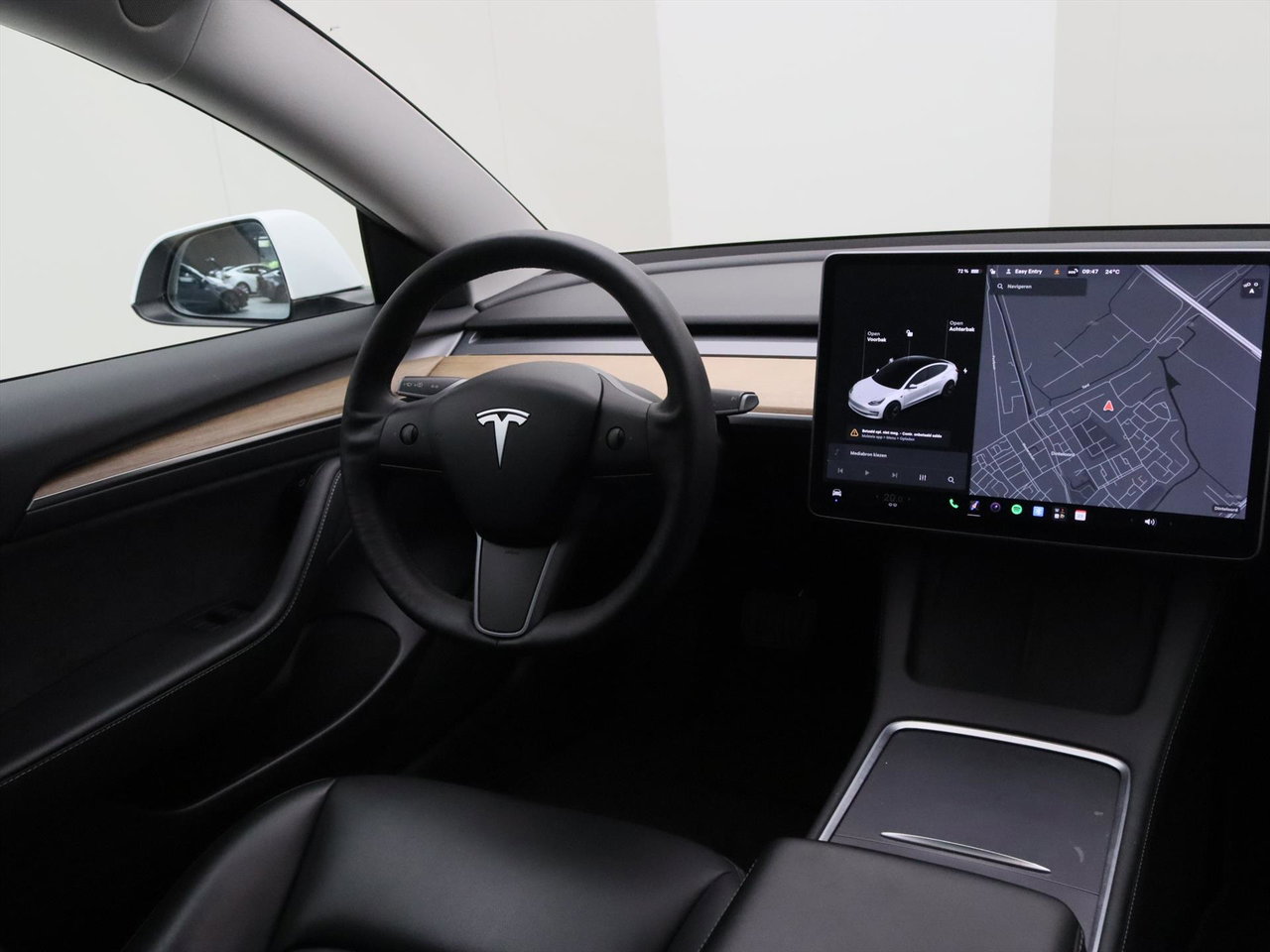 Tesla Model 3 Standard RWD Plus FACELIFT [ LFP-ACCU+WARMTEPOMP+AUTOPILOT+60 kWh+PREMIUM AUDIO ] 8