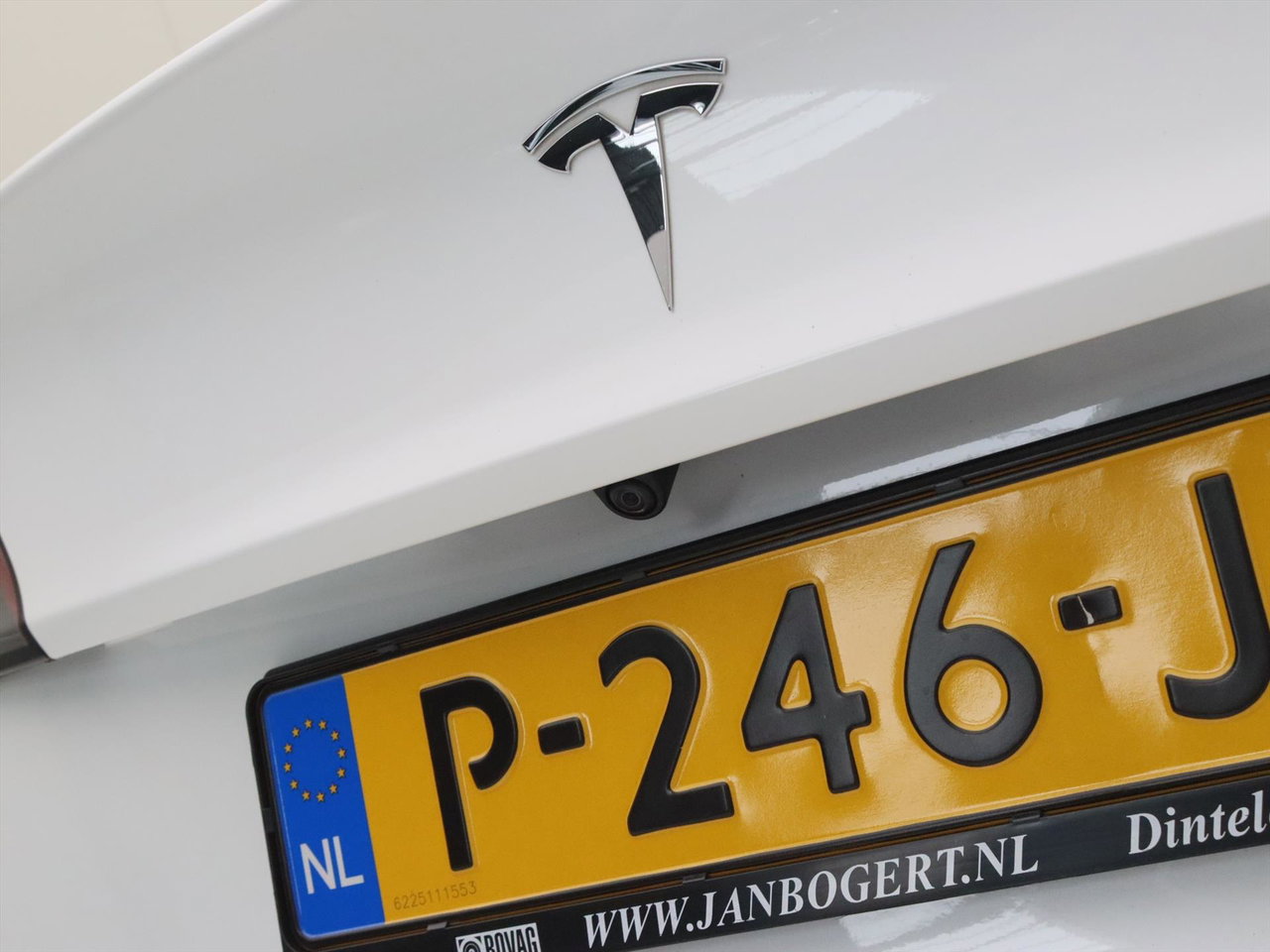 Tesla Model 3 Standard RWD Plus FACELIFT [ LFP-ACCU+WARMTEPOMP+AUTOPILOT+60 kWh+PREMIUM AUDIO ] 23