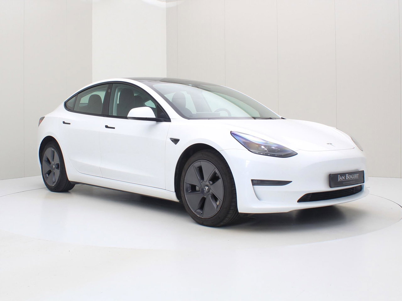 Tesla Model 3 Long-Range AWD 351pk 75 kWh 92% SoH UPGRADE [ AMD RYZEN+WARMTEPOMP+ENHANCED AUTOPILOT ] 4