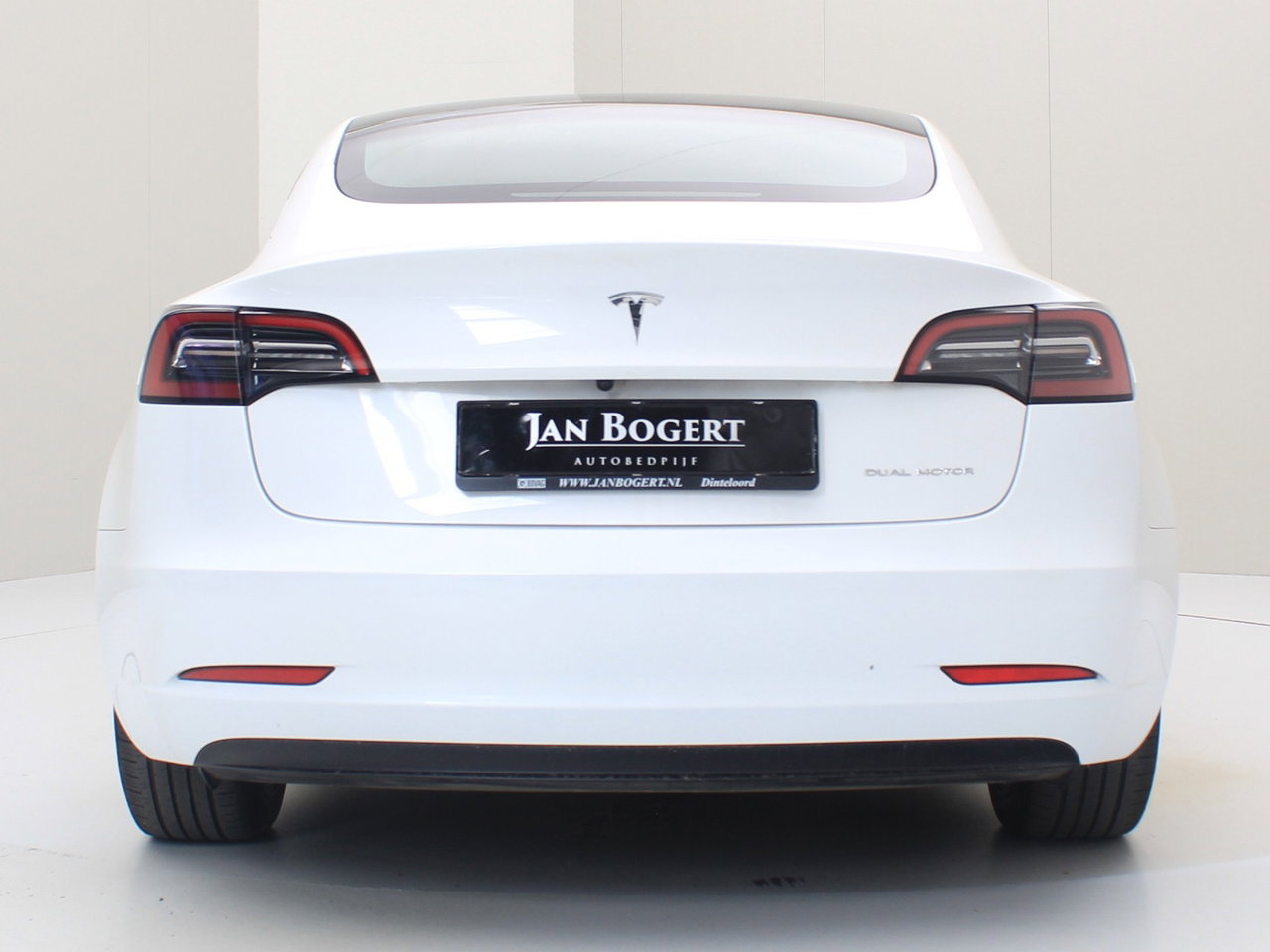 Tesla Model 3 Long-Range AWD 351pk 75 kWh 92% SoH UPGRADE [ AMD RYZEN+WARMTEPOMP+ENHANCED AUTOPILOT ] 6