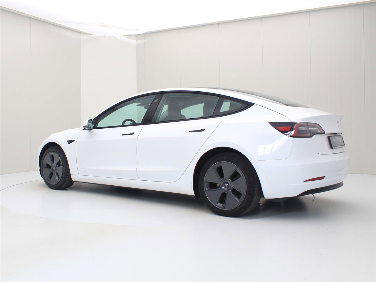 Tesla Model 3 Long-Range AWD 351pk 75 kWh 92% SoH UPGRADE [ AMD RYZEN+WARMTEPOMP+ENHANCED AUTOPILOT ] 3