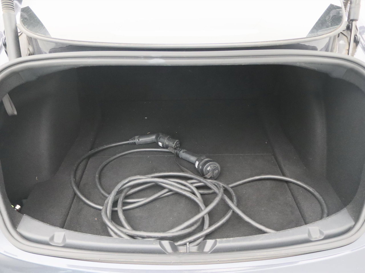 Tesla Model 3 Long-Range AWD 351pk 75 kWh UPGRADE [ RYZEN AMD+WARMTEPOMP+AUTOPILOT ] 9