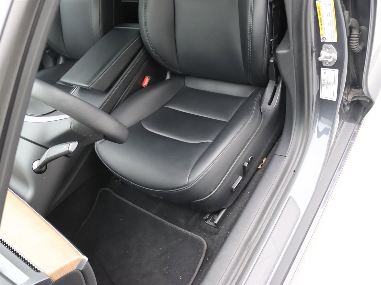 Tesla Model 3 Long-Range AWD 351pk 75 kWh UPGRADE [ RYZEN AMD+WARMTEPOMP+AUTOPILOT ] 25
