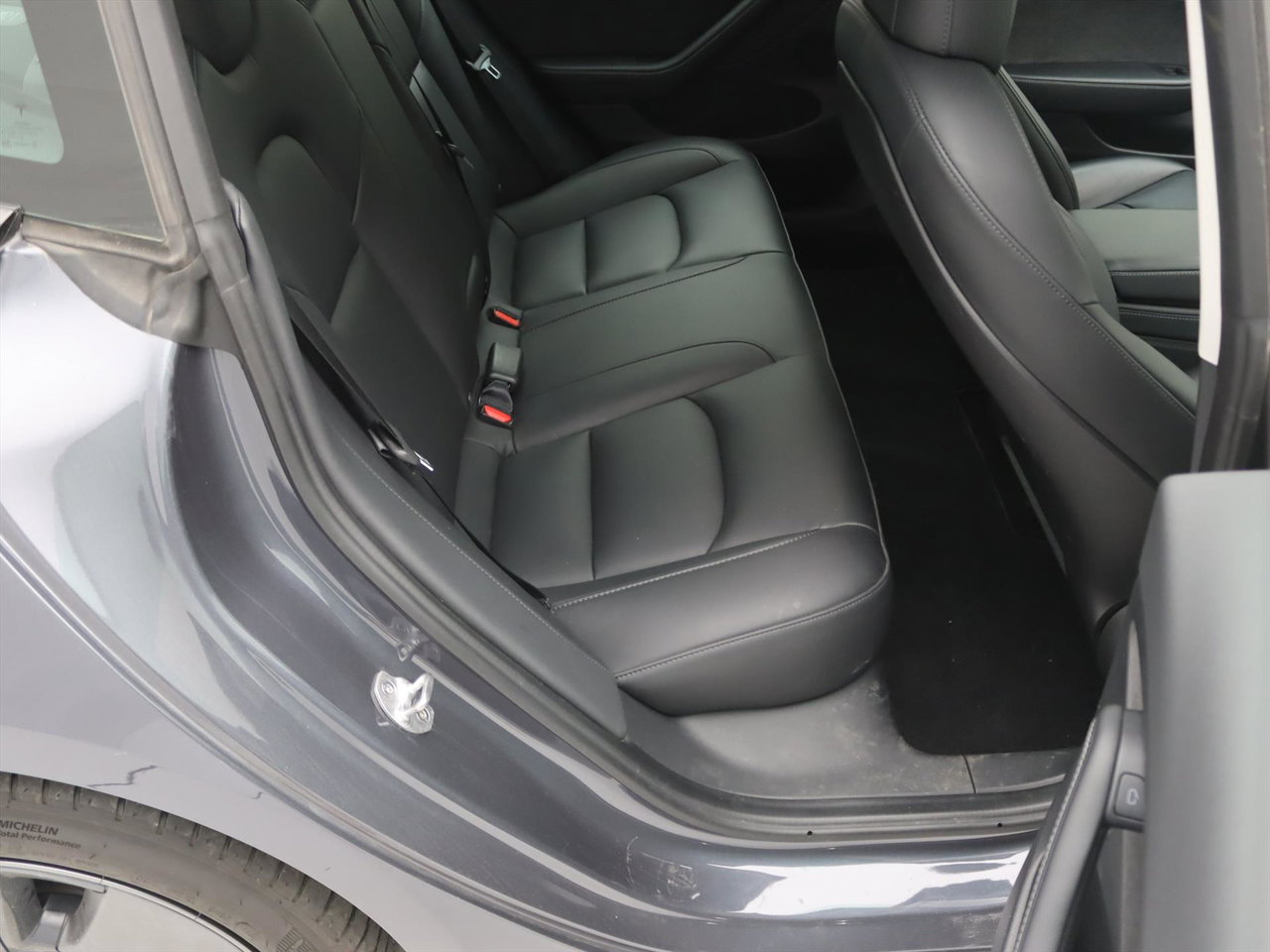Tesla Model 3 Long-Range AWD 351pk 75 kWh UPGRADE [ RYZEN AMD+WARMTEPOMP+AUTOPILOT ] 15