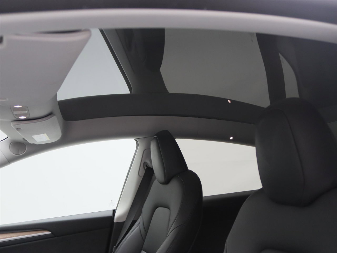 Tesla Model Y Long Range AWD 75kWh 351pk AMD RYZEN [ AUTOPILOT+19 INCH+PREMIUM AUDIO ] 19