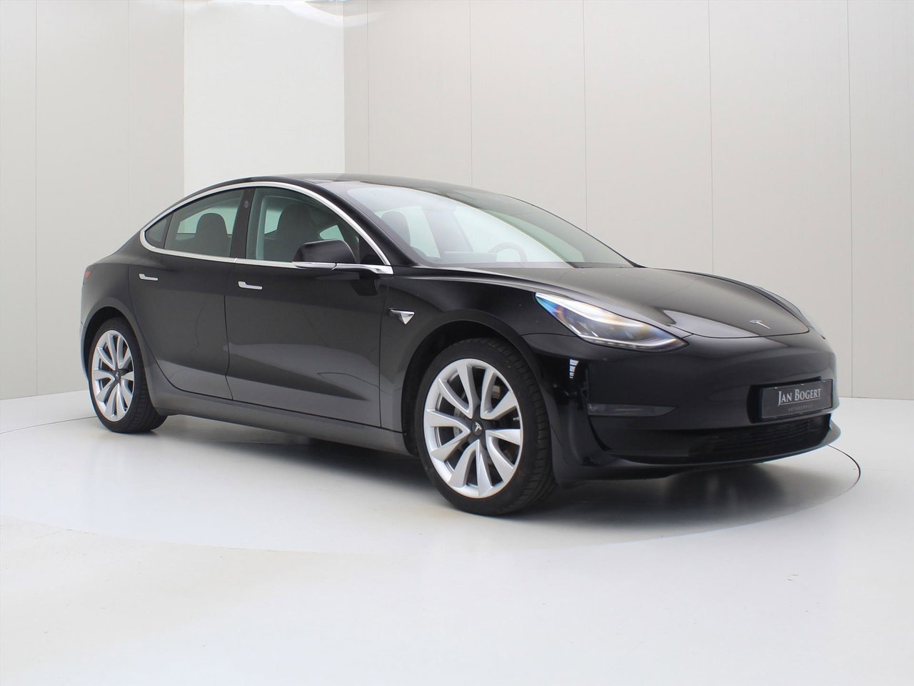 Tesla Model 3 Standard RWD Plus [ AUTOPILOT+60 kWh+PREMIUM AUDIO ] 4