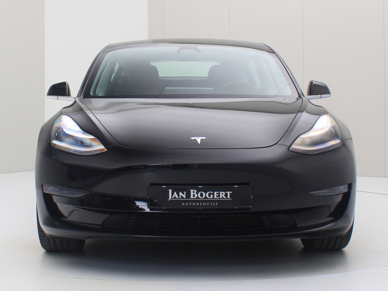 Tesla Model 3 Standard RWD Plus [ AUTOPILOT+60 kWh+PREMIUM AUDIO ] 5