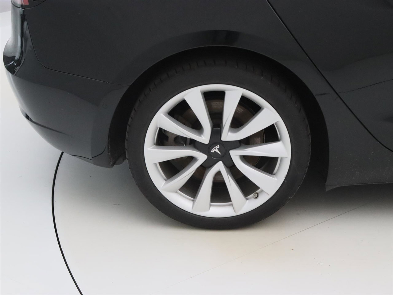 Tesla Model 3 Standard RWD Plus [ AUTOPILOT+60 kWh+PREMIUM AUDIO ] 10