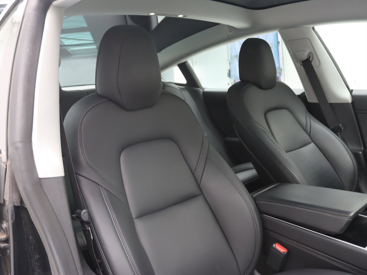 Tesla Model 3 Standard RWD Plus [ AUTOPILOT+60 kWh+PREMIUM AUDIO ] 19