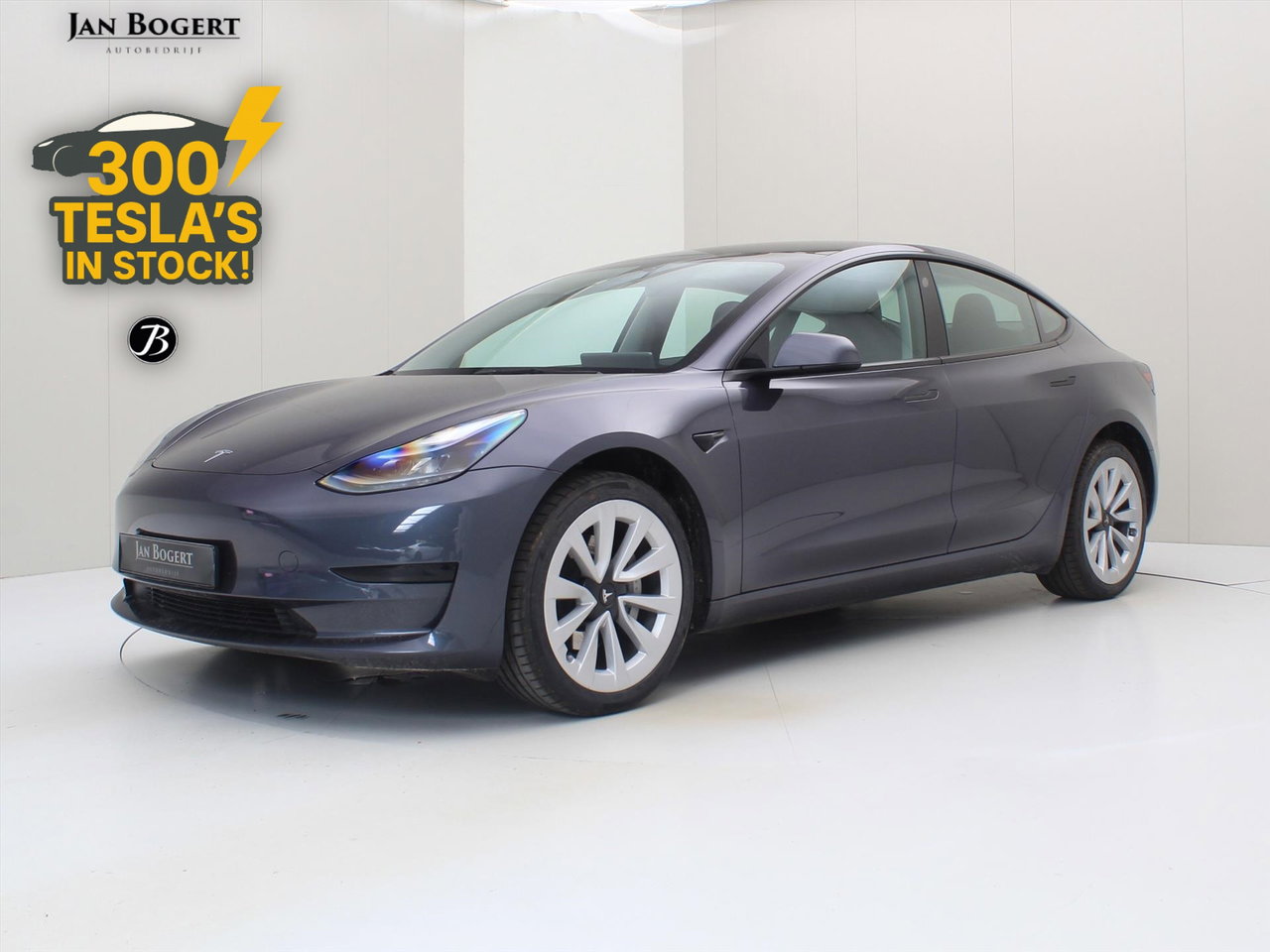 Tesla Model 3 Standard RWD Plus FACELIFT [ AMD RYZEN+WARMTEPOMP+AUTOPILOT+60 kWh+PREMIUM AUDIO ]