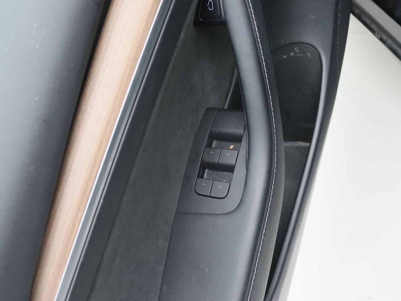Tesla Model 3 Standard RWD Plus FACELIFT 95% SoH [ AMD RYZEN+WARMTEPOMP+AUTOPILOT+60 kWh+PREMIUM AUDIO ] 22