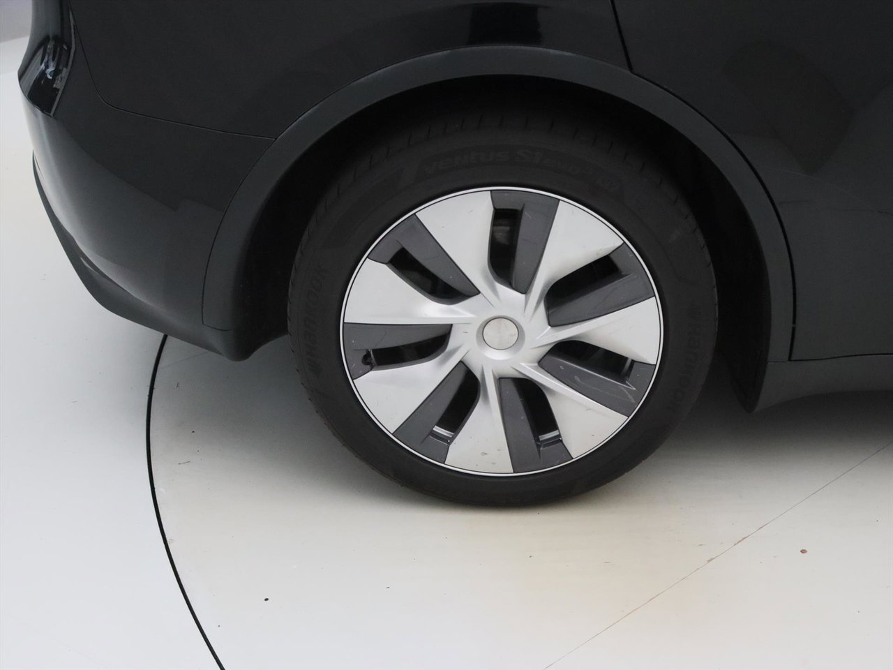 Tesla Model Y Long Range AWD 75kWh 351pk 92.5% SoH [ AMD RYZEN+AUTOPILOT+19 INCH+PREMIUM AUDIO ] 12