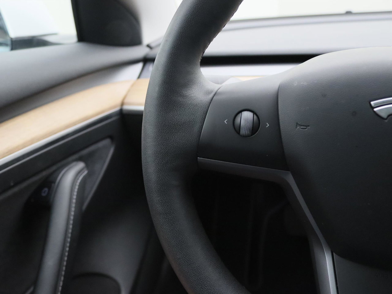 Tesla Model 3 Long-Range AWD 351pk 75 kWh 93% SoH FACELIFT [ WARMTEPOMP+AUTOPILOT+620KM WLTP+ ] 20