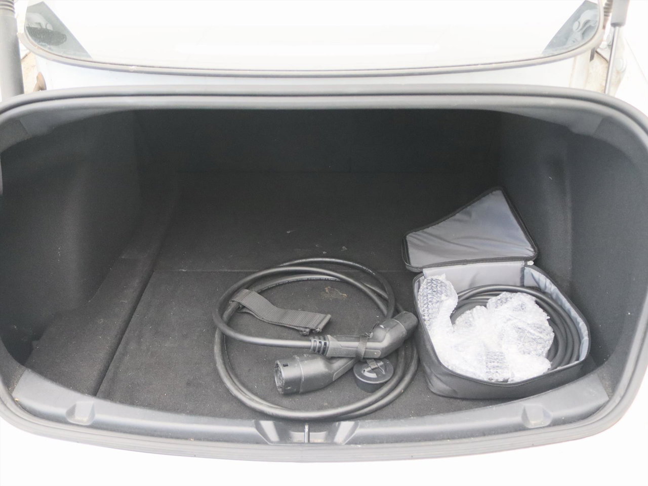 Tesla Model 3 Long-Range AWD 351pk 75 kWh 93% SoH FACELIFT [ WARMTEPOMP+AUTOPILOT+620KM WLTP+ ] 24