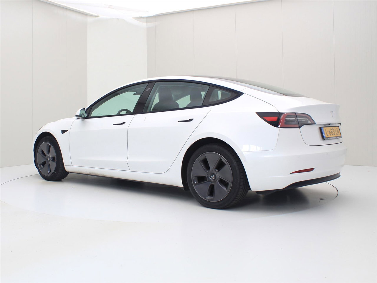 Tesla Model 3 Long-Range AWD 351pk 75 kWh 98.9% SoH FACELIFT [ WARMTEPOMP+AUTOPILOT+PREMIUM AUDIO ] 3