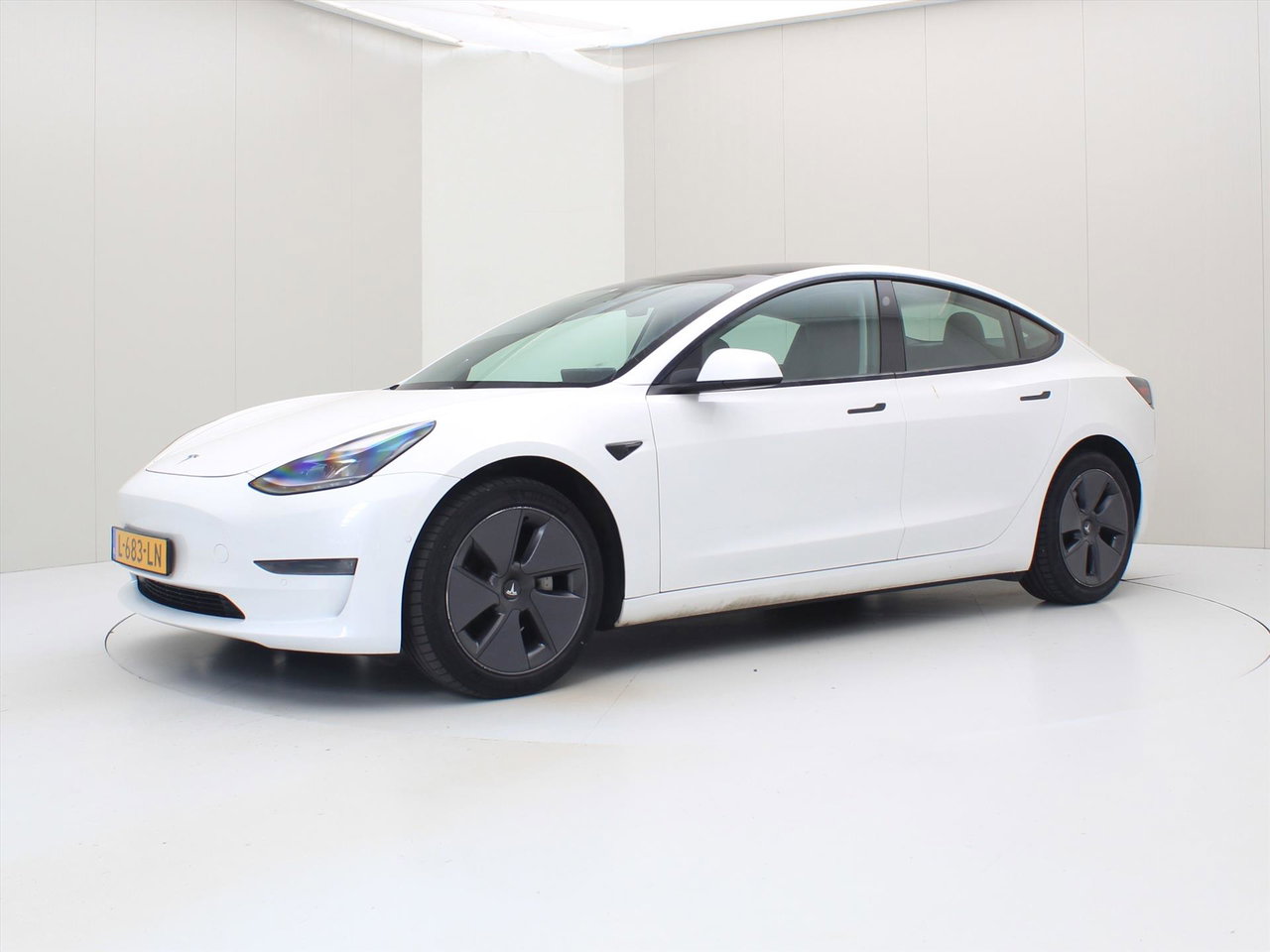 Tesla Model 3 Long-Range AWD 351pk 75 kWh 98.9% SoH FACELIFT [ WARMTEPOMP+AUTOPILOT+PREMIUM AUDIO ] 7