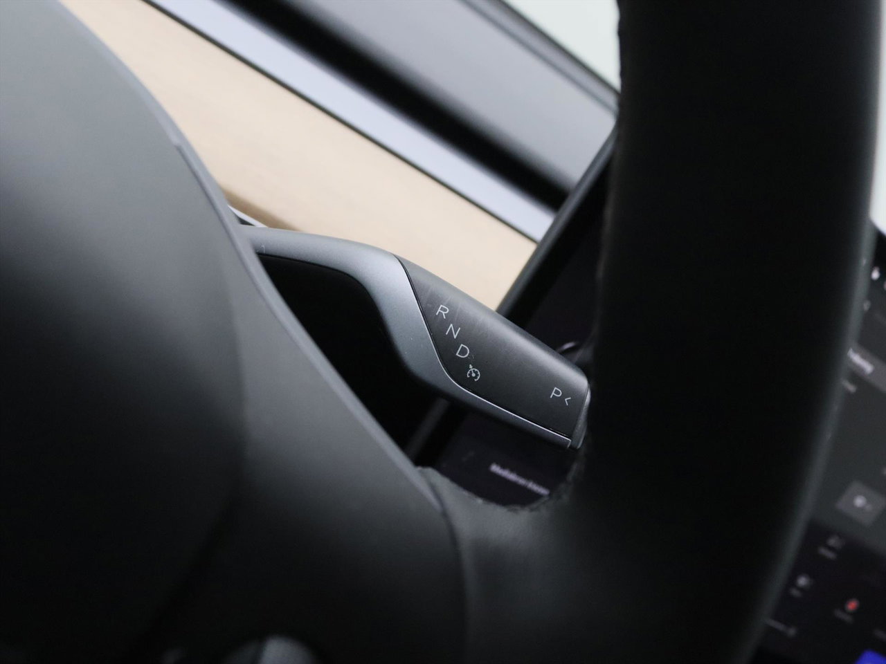 Tesla Model Y Long Range AWD 75kWh 351pk AMD RYZEN [ AUTOPILOT+19 INCH+PREMIUM AUDIO ] 22