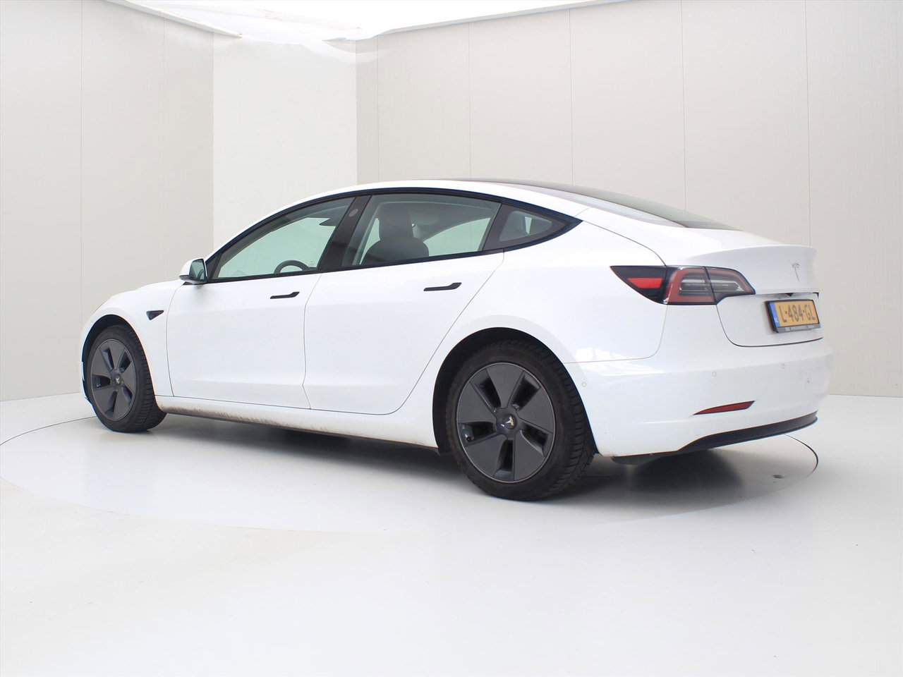Tesla Model 3 Standard RWD Plus 90% SoH [ LFP-ACCU+AUTOPILOT+60 kWh+PREMIUM AUDIO ] 3
