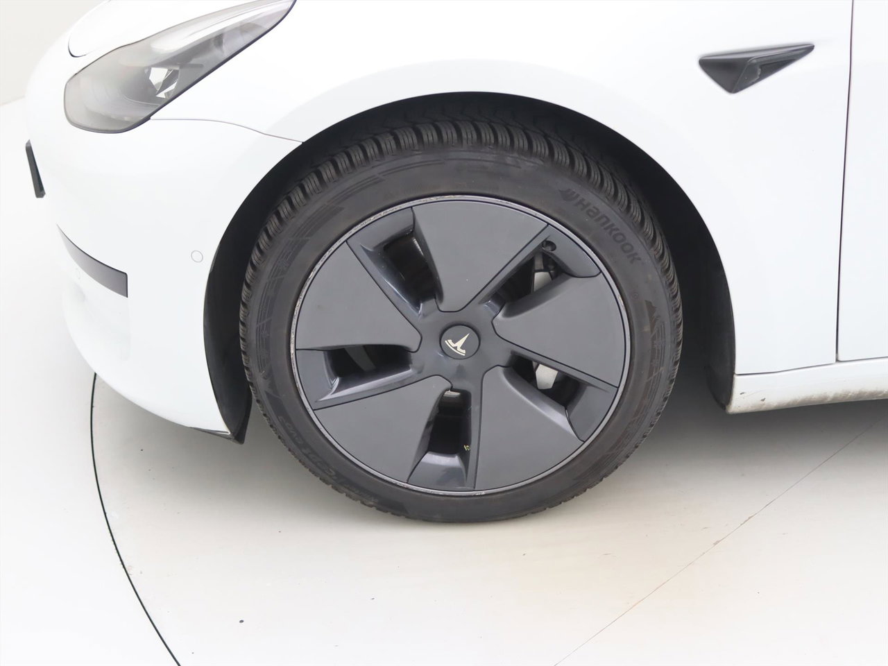 Tesla Model 3 Standard RWD Plus 90% SoH [ LFP-ACCU+AUTOPILOT+60 kWh+PREMIUM AUDIO ] 21