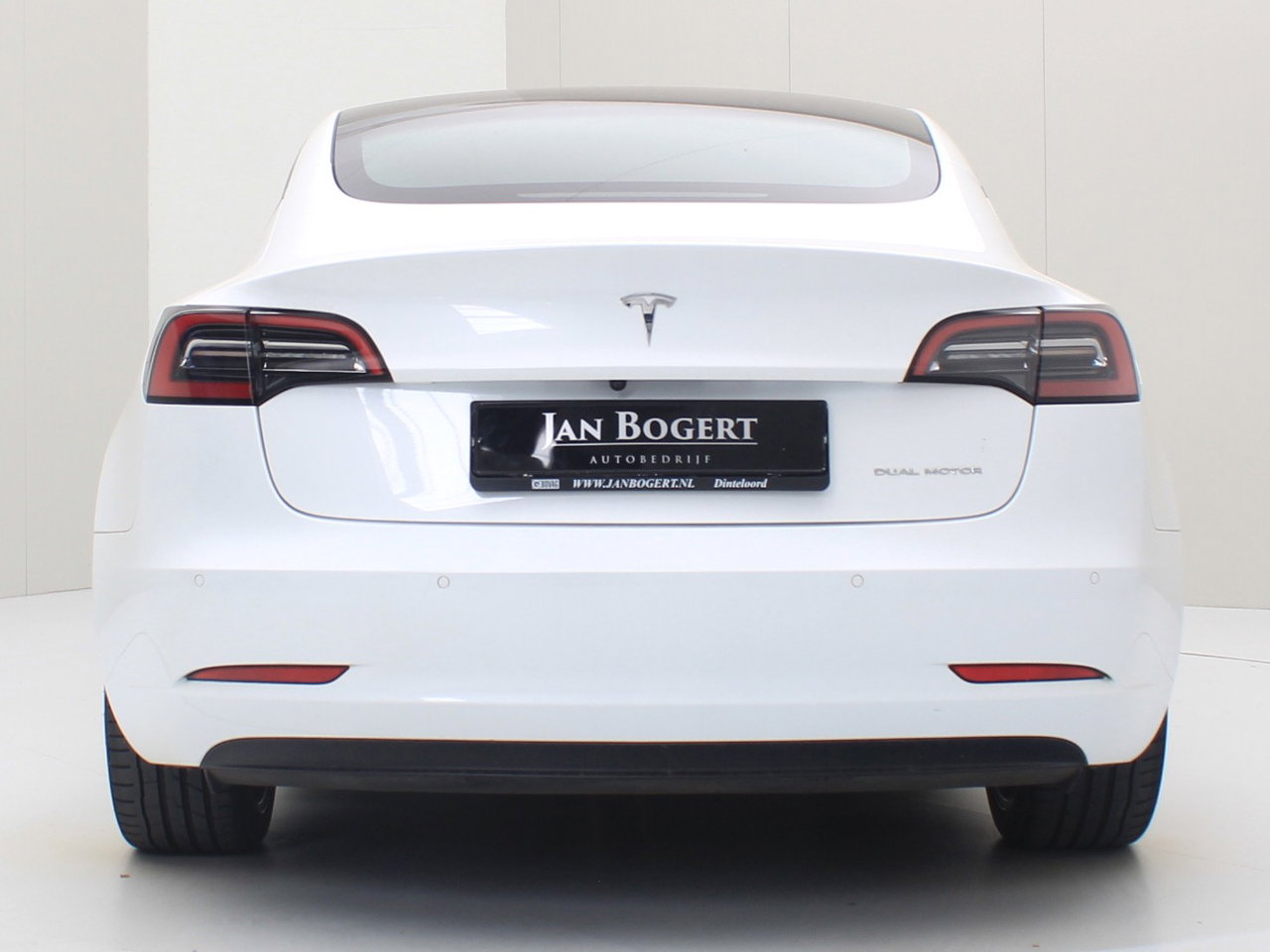 Tesla Model 3 Long-Range AWD 351pk 75 kWh UPGRADE [ AMD RYZEN+WARMTEPOMP+AUTOPILOT ] 6