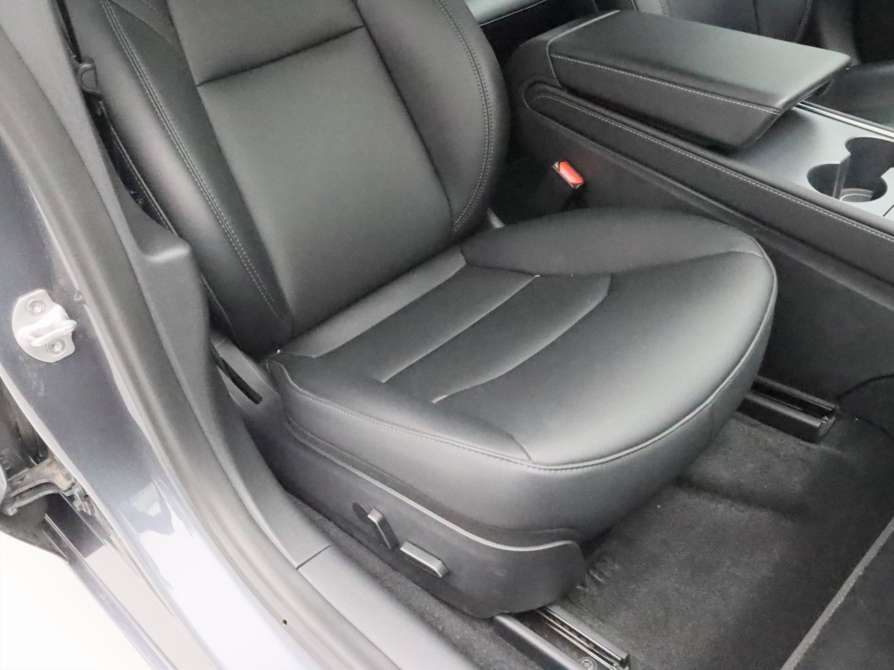 Tesla Model 3 Long-Range AWD 351pk 75 kWh 93.8% SoH UPGRADE [ RYZEN AMD+WARMTEPOMP+AUTOPILOT+PREMIUM AUDIO ] 18