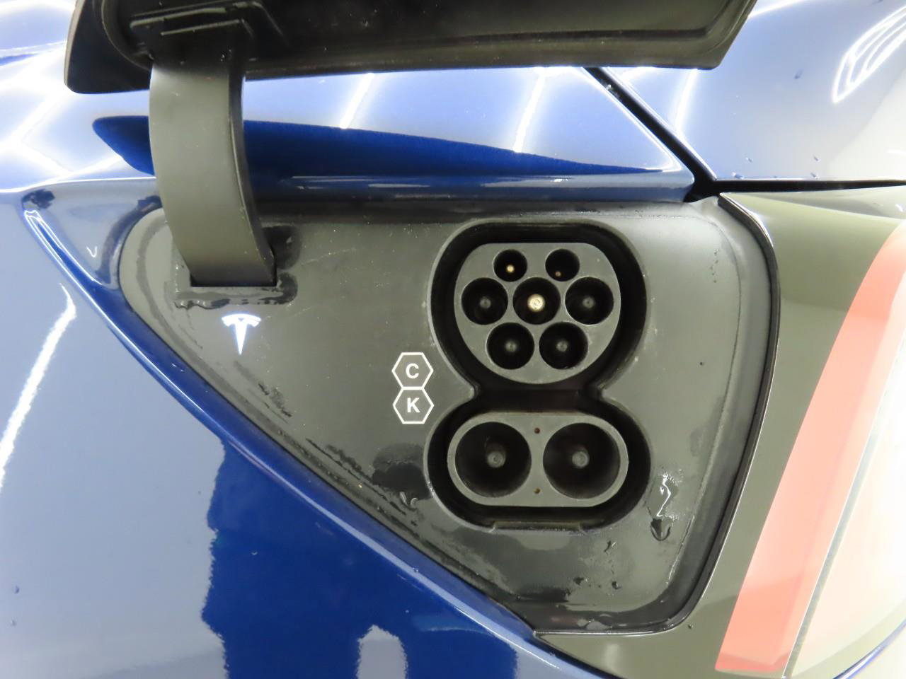 Tesla Model Y Standard RWD Plus 91.8% SoH [ AMD RYZEN+LFP ACCU+AUTOPILOT+19 INCH+PREMIUM AUDIO ] 16
