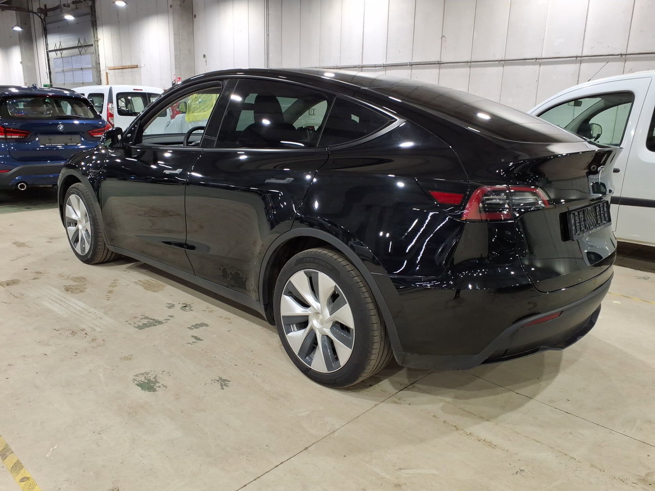 Tesla Model Y Standard RWD Plus 351pk 96% SoH AMD RYZEN [ LFP ACCU+AUTOPILOT+19 INCH+PREMIUM AUDIO ] 2