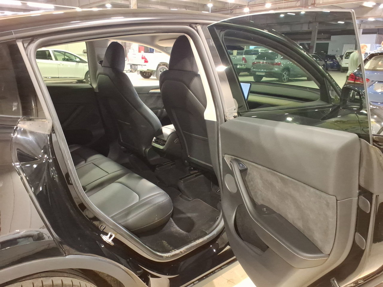 Tesla Model Y Standard RWD Plus 351pk 96% SoH AMD RYZEN [ LFP ACCU+AUTOPILOT+19 INCH+PREMIUM AUDIO ] 5