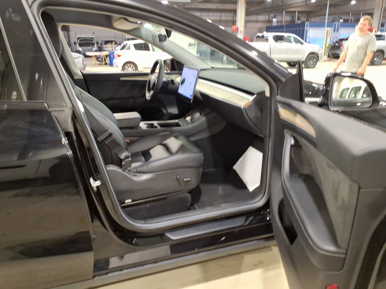 Tesla Model Y Standard RWD Plus 351pk 96% SoH AMD RYZEN [ LFP ACCU+AUTOPILOT+19 INCH+PREMIUM AUDIO ] 7