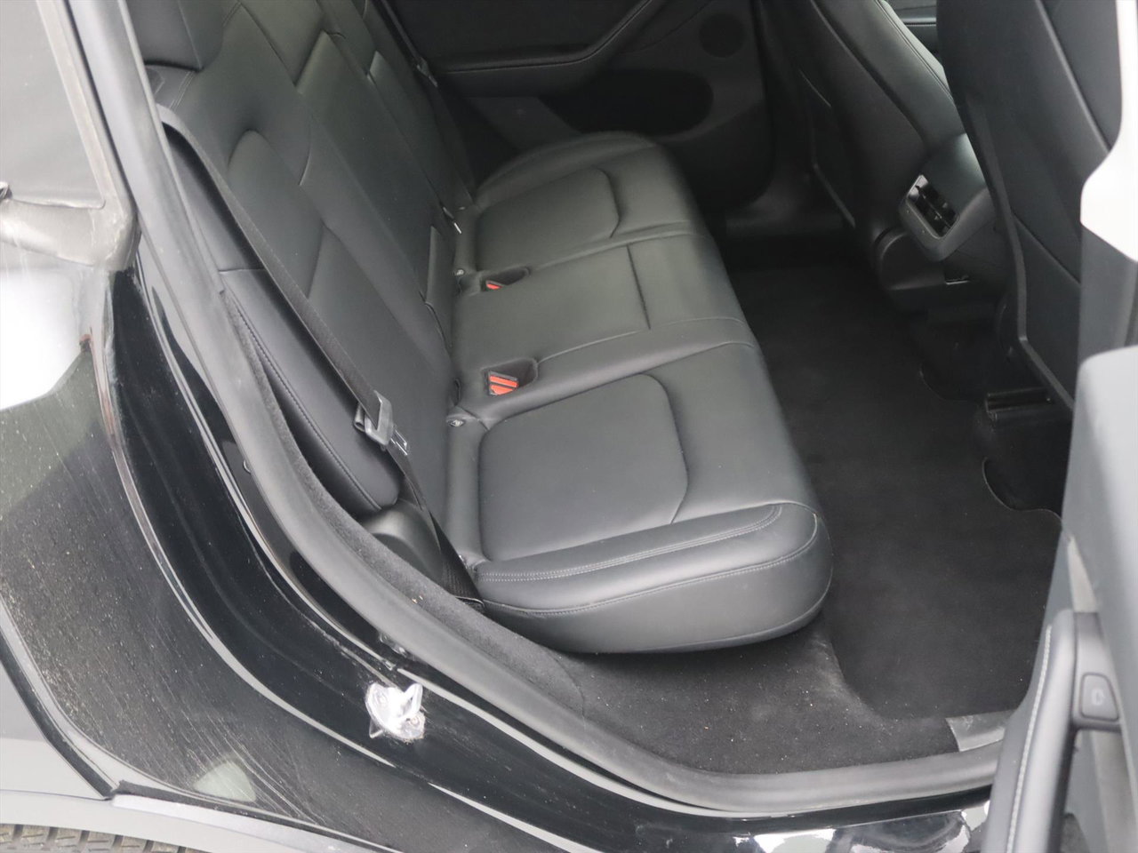 Tesla Model Y Long Range AWD 75kWh 351pk 94.1% SoH AMD RYZEN [ AUTOPILOT+19 INCH+PREMIUM AUDIO ] 18