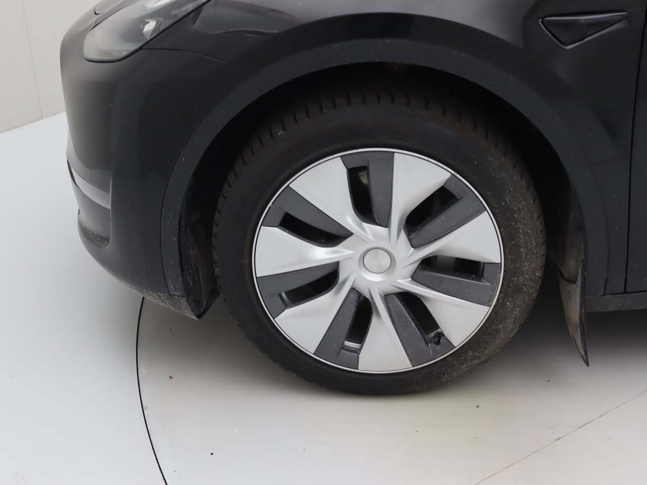 Tesla Model Y Long Range AWD 75kWh 351pk 94.1% SoH AMD RYZEN [ AUTOPILOT+19 INCH+PREMIUM AUDIO ] 24