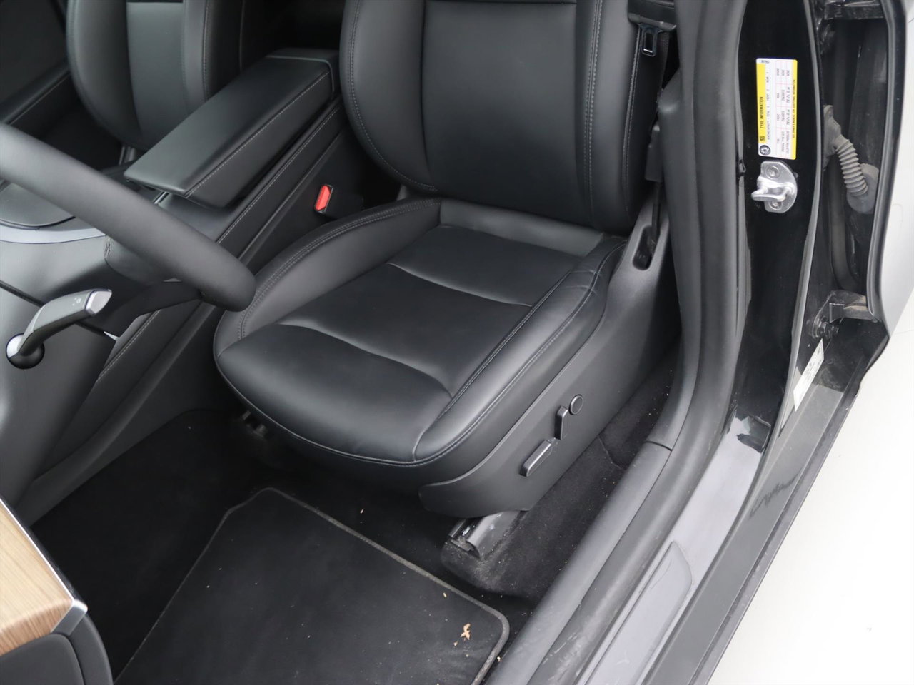Tesla Model Y Long Range AWD 75kWh 351pk 94.1% SoH AMD RYZEN [ AUTOPILOT+19 INCH+PREMIUM AUDIO ] 28