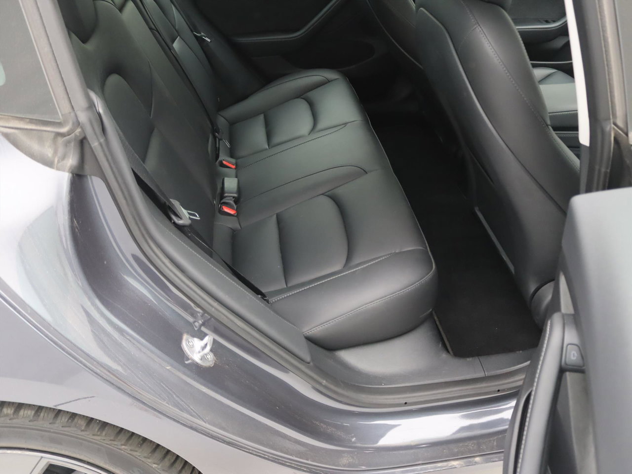 Tesla Model 3 Standard RWD Plus 96% SoH UPGRADE [ AMD RYZEN+LFP-ACCU+WARMTEPOMP+AUTOPILOT ] 16
