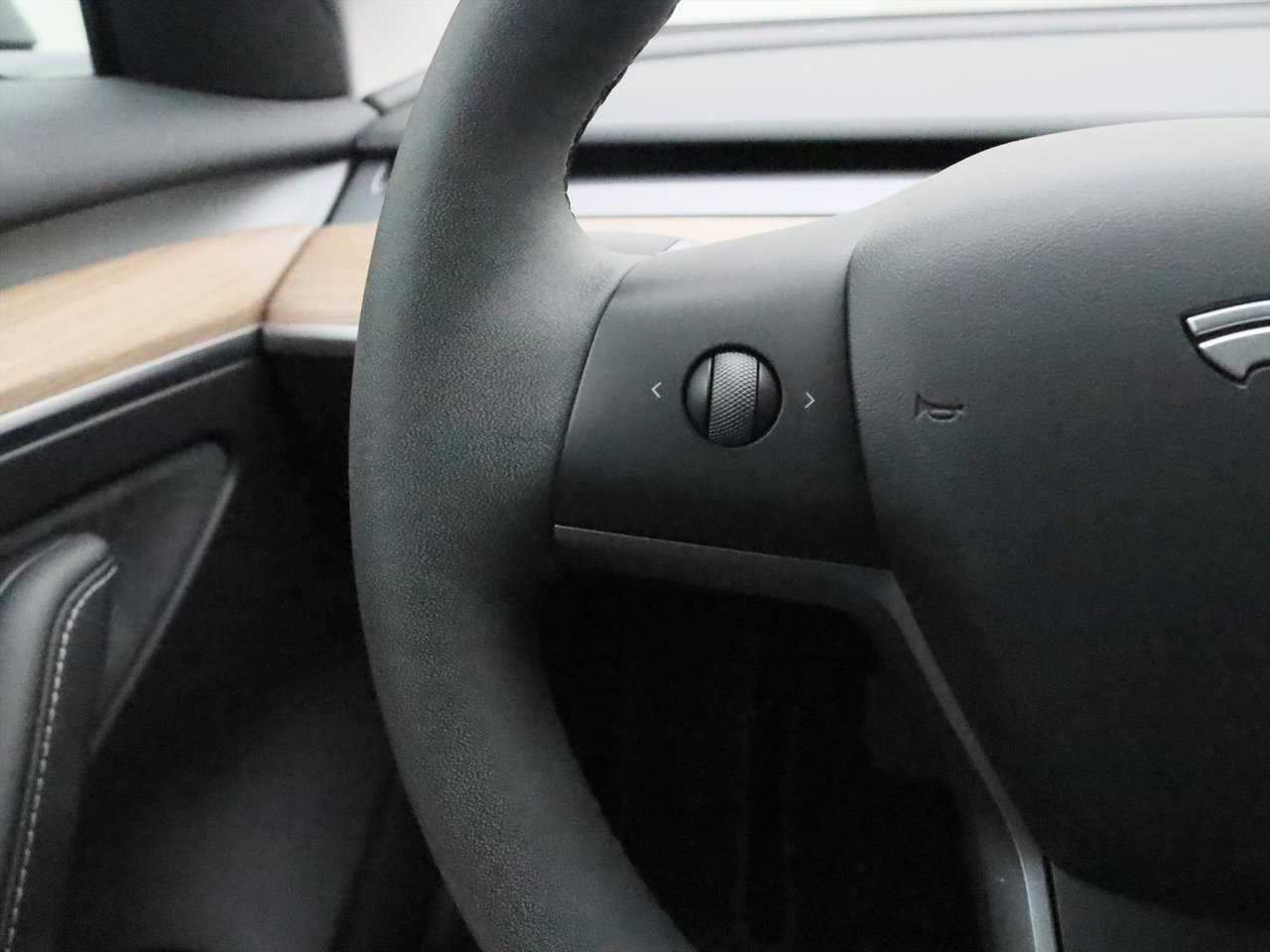 Tesla Model 3 Standard RWD Plus 96% SoH UPGRADE [ AMD RYZEN+LFP-ACCU+WARMTEPOMP+AUTOPILOT ] 28