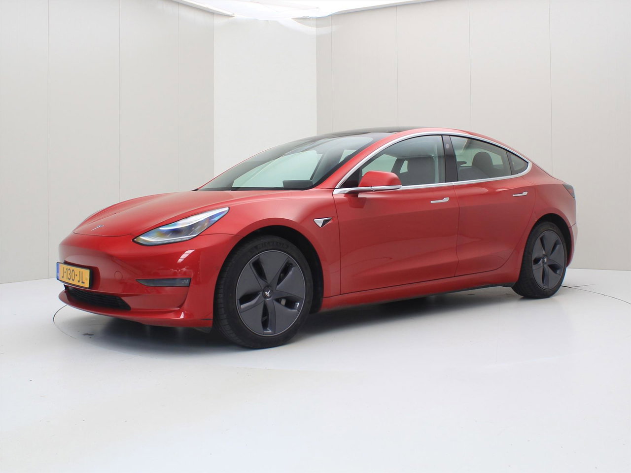 Tesla Model 3 Long-Range AWD 351pk 75 kWh 86% SOH [ AUTOPILOT+620KM WLTP+PREMIUM AUDIO ] 8