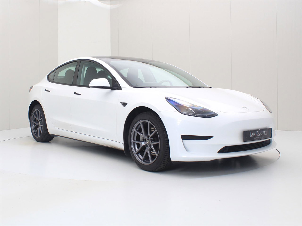 Tesla Model 3 Standard RWD Plus 96,3% SoH UPGRADE [ AMD RYZEN+LFP-ACCU+WARMTEPOMP+AUTOPILOT ] 6