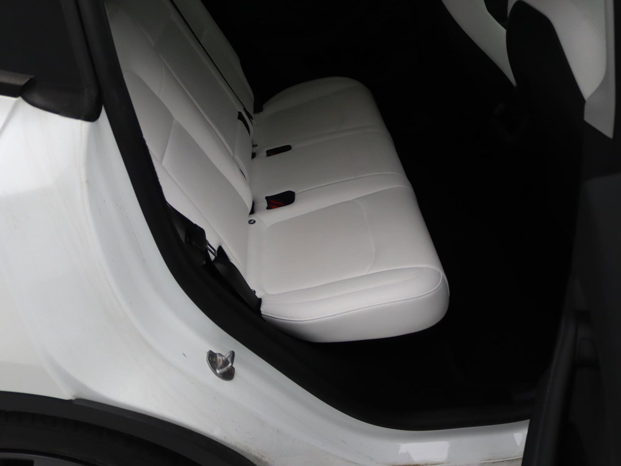 Tesla Model Y Performance 534pk AWD 91.4% SoH [ WIT LEDER+ENHANCED AUTOPILOT+21 INCH+WARMTEPOMP+RYZEN ] 16