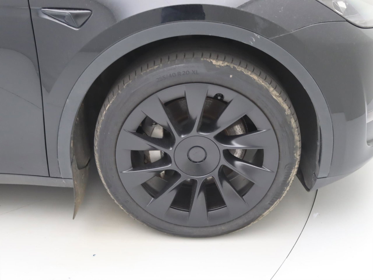 Tesla Model Y Long-Range AWD 92.6% SoH [ TREKHAAK+ENHANCED AUTOPILOT+RYZEN AMD+20 INCH+PREMIUM AUDIO ] 16