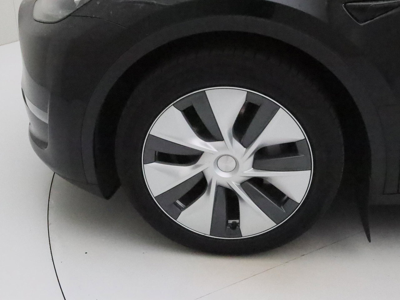 Tesla Model Y Long Range AWD 75kWh 351pk 93.2% SoH AMD RYZEN [ AUTOPILOT+19 INCH+PREMIUM AUDIO ] 22