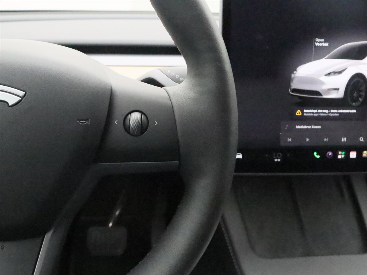 Tesla Model Y Standard RWD Plus 93.2% SoH [ AMD RYZEN+AUTOPILOT+19 INCH+PREMIUM AUDIO ] 21