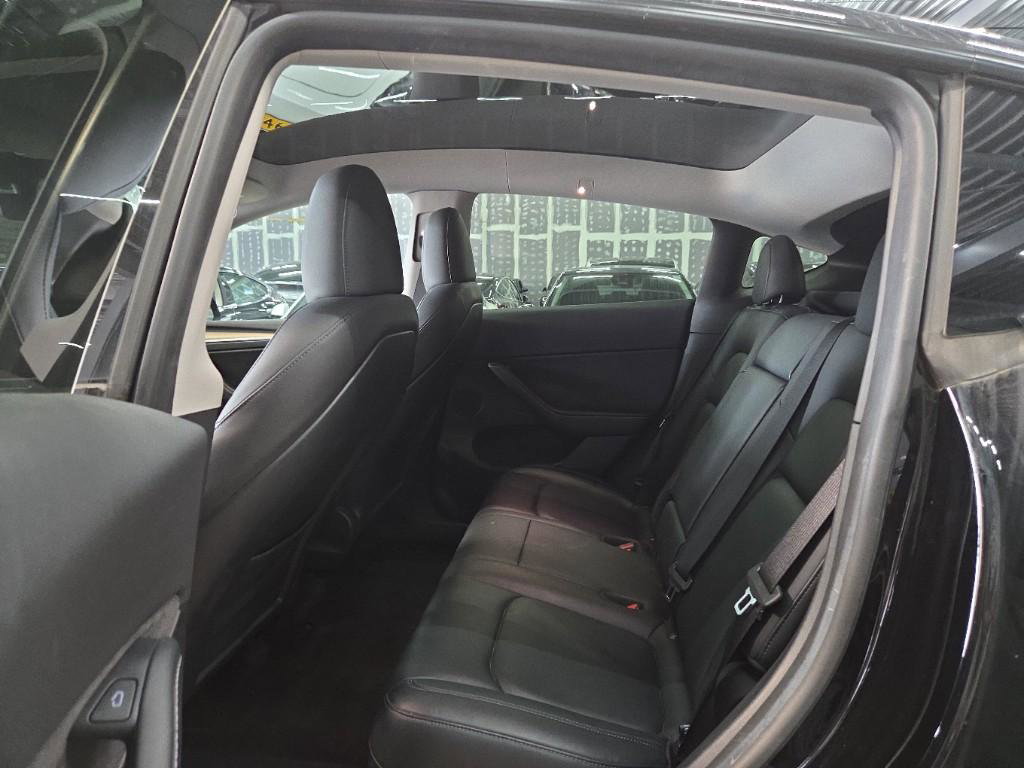 Tesla Model Y Standard RWD Plus 351pk [ TREKHAAK+LFP ACCU+AUTOPILOT+20 INCH+PREMIUM AUDIO ] 6