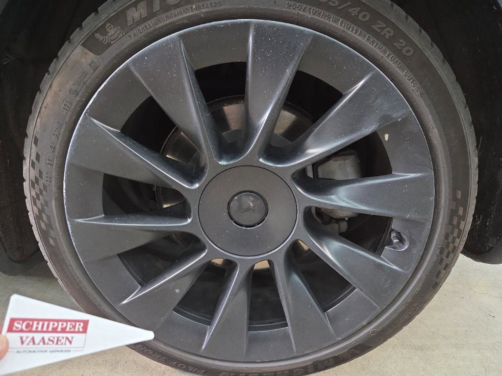 Tesla Model Y Standard RWD Plus 351pk [ TREKHAAK+LFP ACCU+AUTOPILOT+20 INCH+PREMIUM AUDIO ] 4