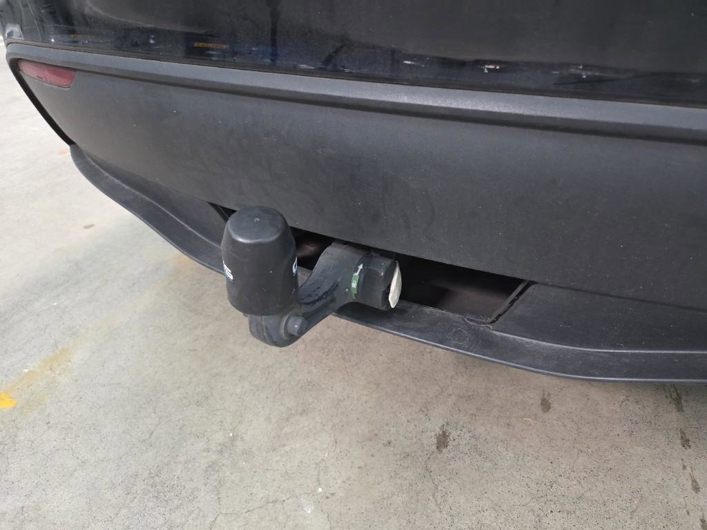 Tesla Model Y Standard RWD Plus 351pk [ TREKHAAK+LFP ACCU+AUTOPILOT+20 INCH+PREMIUM AUDIO ] 18