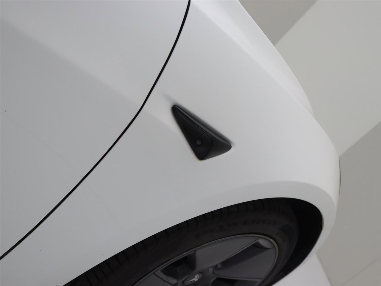 Tesla Model 3 Long-Range AWD 351pk 75 kWh 91.6% SoH FACELIFT [ TREKHAAK+LEDER+WARMTEPOMP+ENHANCED AUTOPILOT ] 15