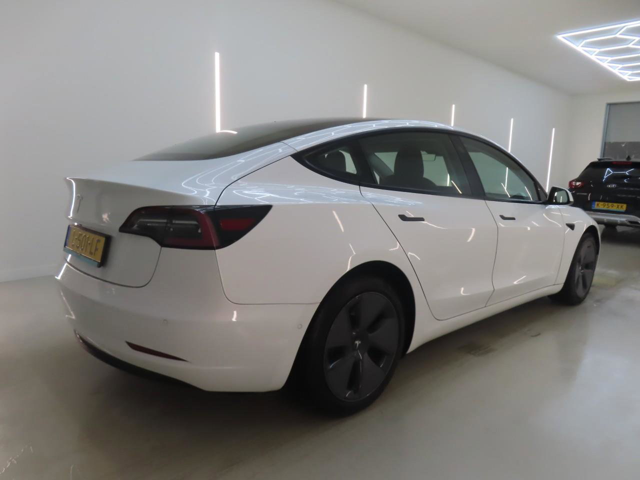 Tesla Model 3 Standard RWD Plus FACELIFT 89,3% SoH [ LFP-ACCU+WARMTEPOMP+AUTOPILOT+60 kWh+PREMIUM AUDIO ] 3