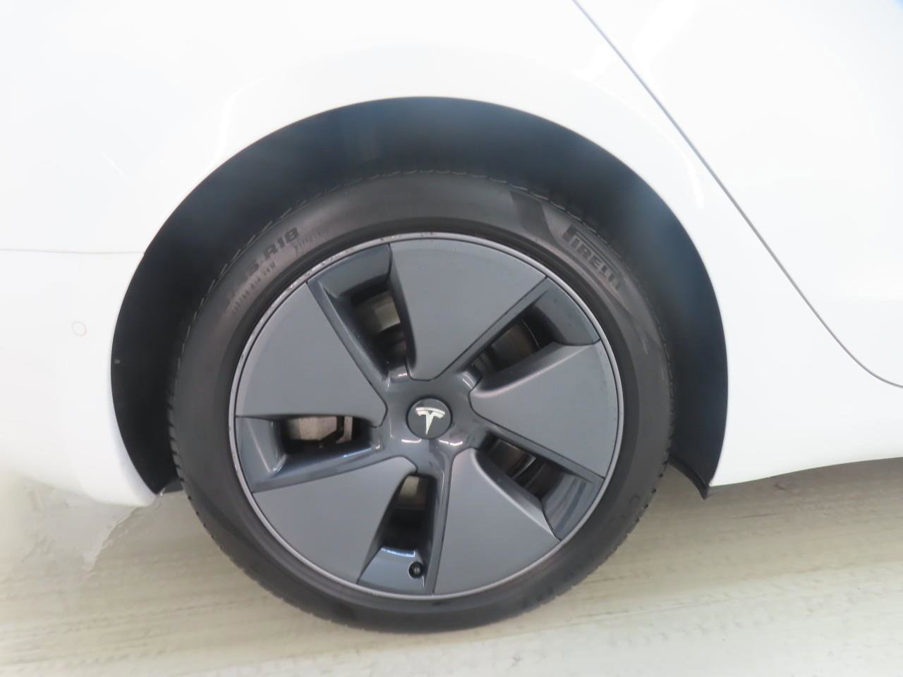 Tesla Model 3 Standard RWD Plus FACELIFT 89,3% SoH [ LFP-ACCU+WARMTEPOMP+AUTOPILOT+60 kWh+PREMIUM AUDIO ] 10
